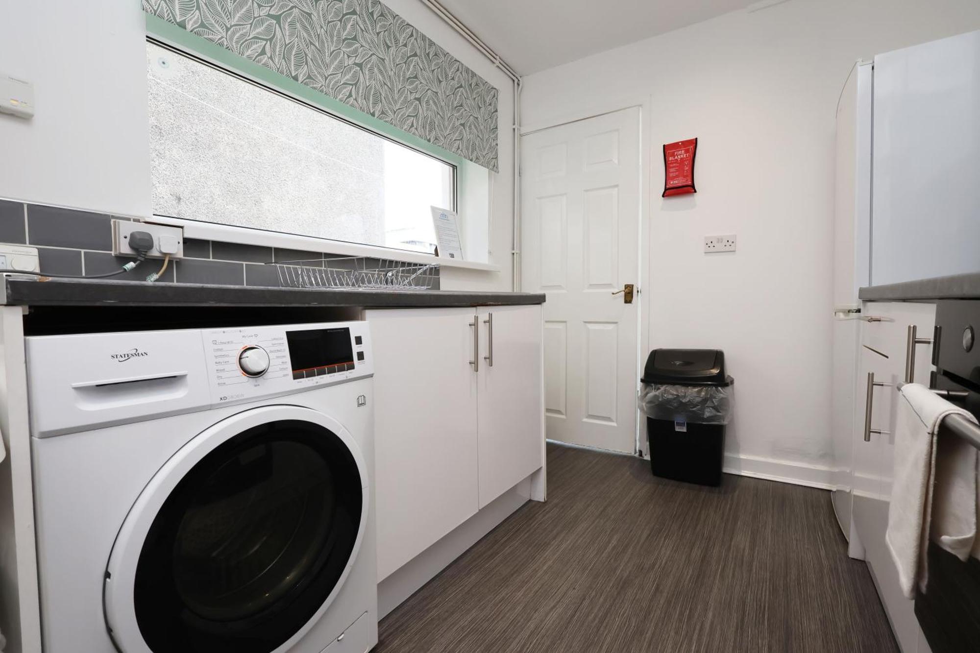 Viewing Deck, On-Street Parking, Tv In Every Room Swansea Bagian luar foto