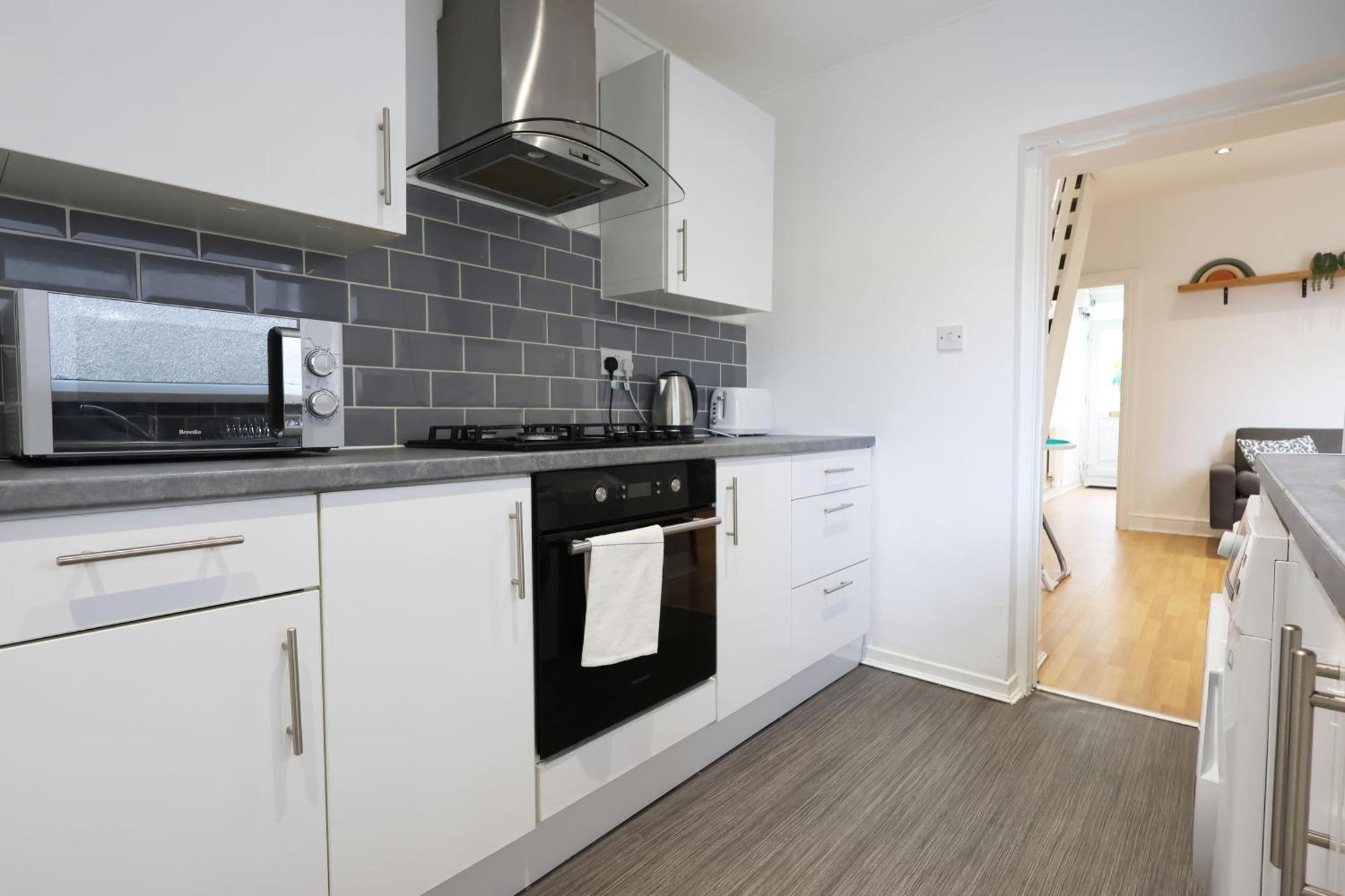 Viewing Deck, On-Street Parking, Tv In Every Room Swansea Bagian luar foto